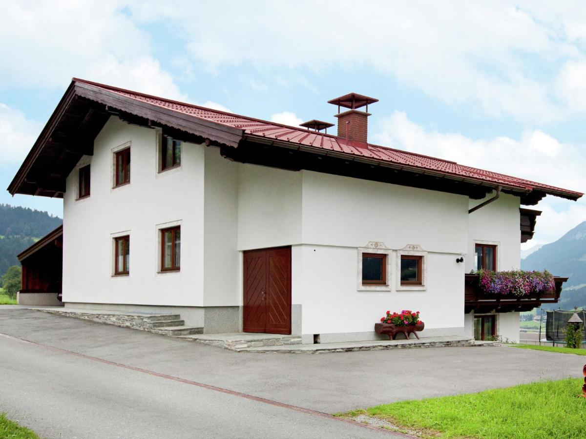 Beautiful Apartment In Brixen In The Thale Brixen im Thale Luaran gambar