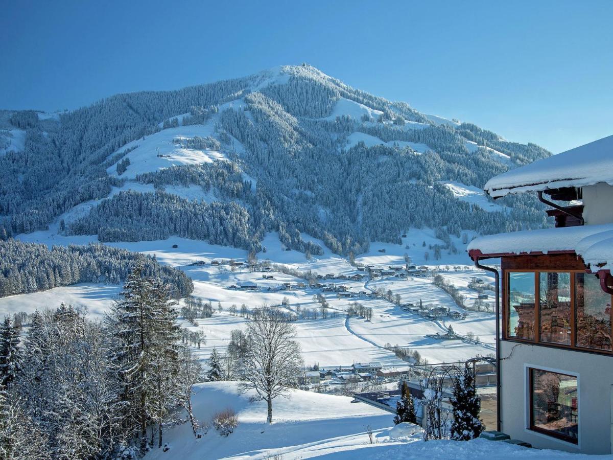 Beautiful Apartment In Brixen In The Thale Brixen im Thale Luaran gambar